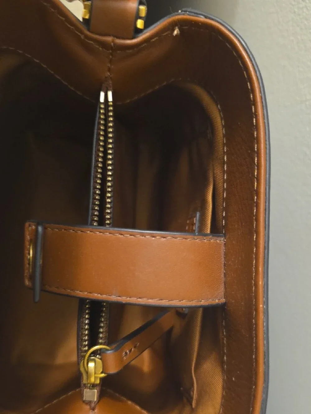 Banana Republic Chestnut Brown Leather Top-Handle Men’s Bag